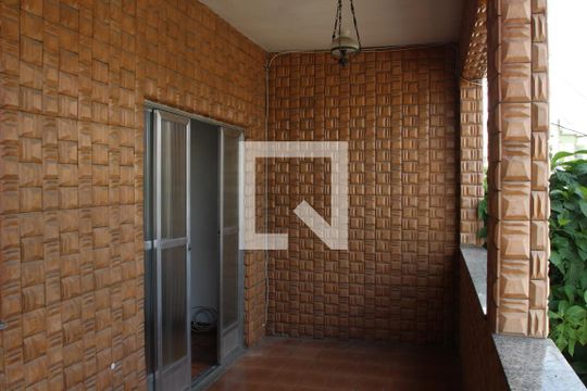 Varanda de casa para alugar com 3 quartos, 180m² em Jardim da Posse, Nova Iguaçu