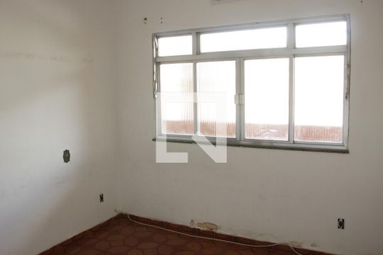 Quarto 1 de casa para alugar com 3 quartos, 180m² em Jardim da Posse, Nova Iguaçu