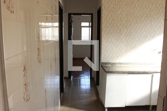 Corredor de casa para alugar com 3 quartos, 180m² em Jardim da Posse, Nova Iguaçu