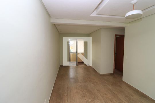 Sala de TV de apartamento à venda com 2 quartos, 54m² em Penha de França, São Paulo