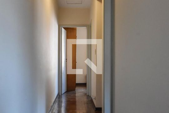 Corredor  de casa à venda com 3 quartos, 149m² em Brooklin Paulista, São Paulo