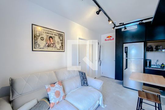 Sala de apartamento à venda com 1 quarto, 38m² em Vila Invernada, São Paulo