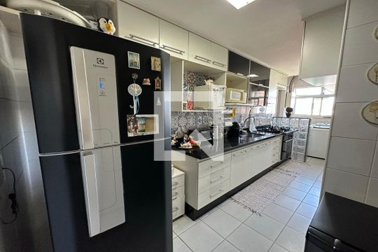 Cozinha de apartamento à venda com 2 quartos, 169m² em Freguesia de Jacarepaguá, Rio de Janeiro