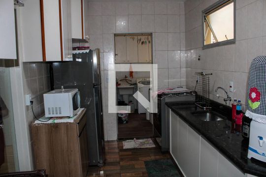 COZINHA de apartamento à venda com 2 quartos, 72m² em Vila Industrial, Campinas