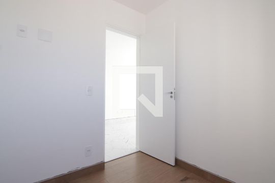 quarto 2 de apartamento para alugar com 2 quartos, 35m² em Cidade Patriarca, São Paulo