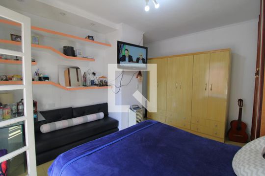 Suíte 1 de casa à venda com 5 quartos, 647m² em Jardim Santa Helena, São Paulo