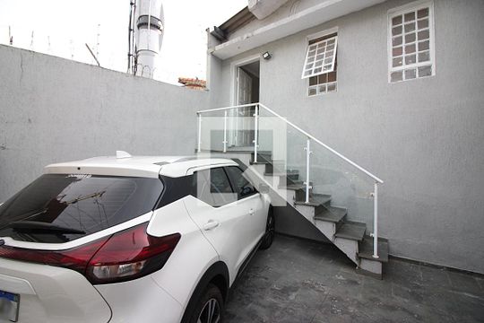 Garagem de casa à venda com 3 quartos, 150m² em Paulicéia, São Bernardo do Campo