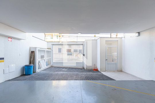 Área comum de apartamento para alugar com 2 quartos, 42m² em Vila Marina, Santo André