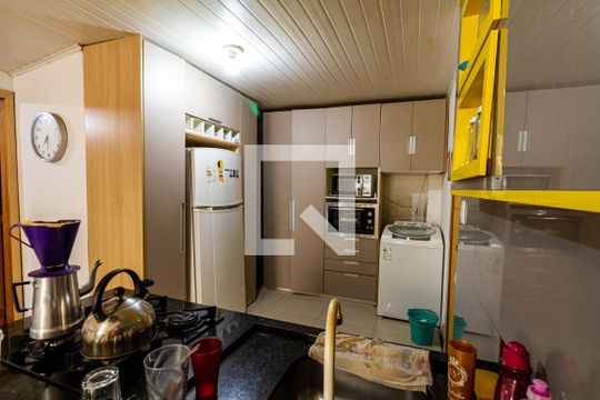 Cozinha  de casa à venda com 5 quartos, 600m² em Ipanema, Porto Alegre