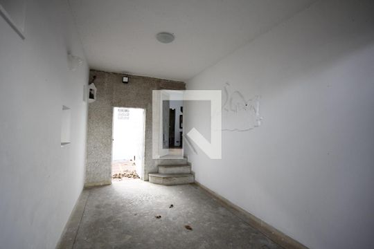 Garagem de casa à venda com 2 quartos, 258m² em Ipiranga, São Paulo