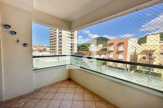 Varanda de apartamento para alugar com 2 quartos, 85m² em Vila Julia, Guarujá