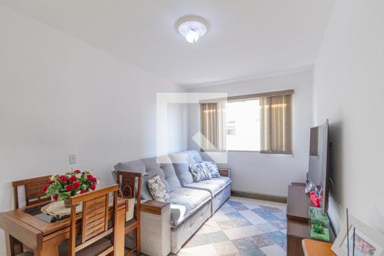 Sala de apartamento à venda com 2 quartos, 65m² em Jaguaribe, Osasco
