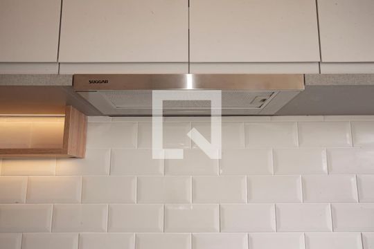 Cozinha de apartamento para alugar com 1 quarto, 37m² em Vila Monte Alegre, São Paulo