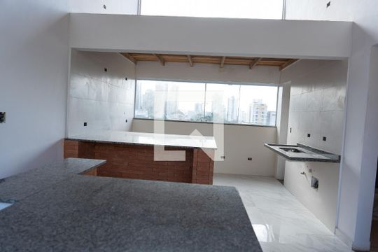 Cozinha de apartamento para alugar com 2 quartos, 110m² em Campestre, Santo André