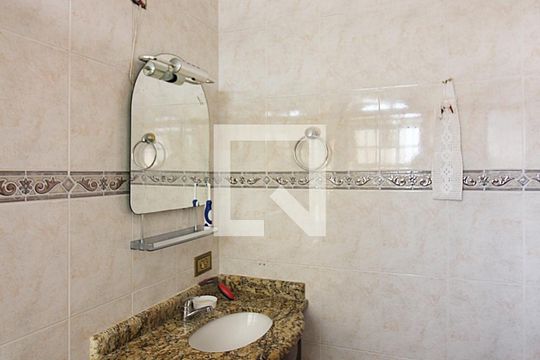Banheiro do Quarto 1 - Suíte de casa à venda com 3 quartos, 159m² em Jardim Antares, São Bernardo do Campo