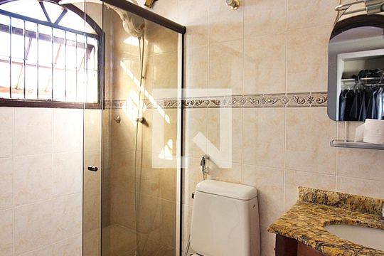Banheiro do Quarto 1 - Suíte de casa à venda com 3 quartos, 159m² em Jardim Antares, São Bernardo do Campo