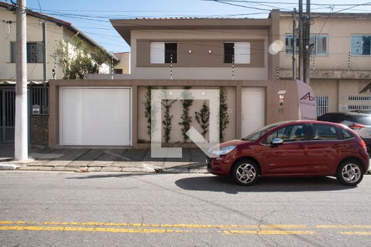 Fachada de casa à venda com 5 quartos, 232m² em Planalto Paulista, São Paulo
