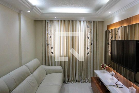 Sala de apartamento à venda com 3 quartos, 69m² em Vila Ema, São Paulo