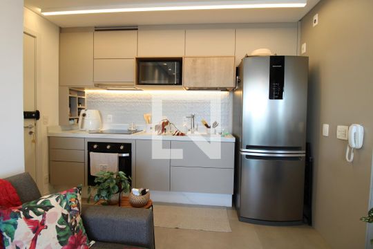 Cozinha - Armários  de apartamento à venda com 1 quarto, 36m² em Barra Funda, São Paulo