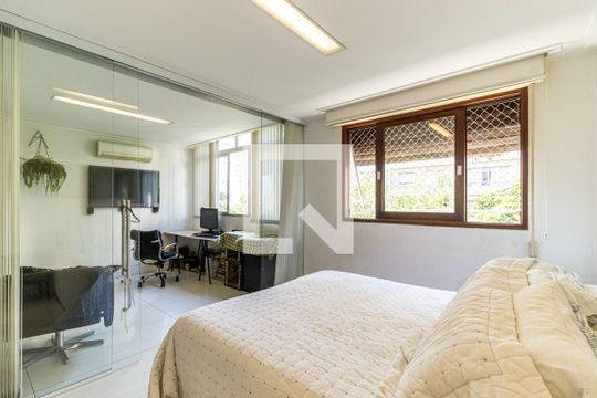 Quarto de kitnet/studio à venda com 1 quarto, 58m² em Santa Cecilia, São Paulo