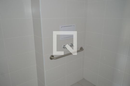 Banheiro de kitnet/studio à venda com 1 quarto, 26m² em Jardim Independência (são Paulo), São Paulo