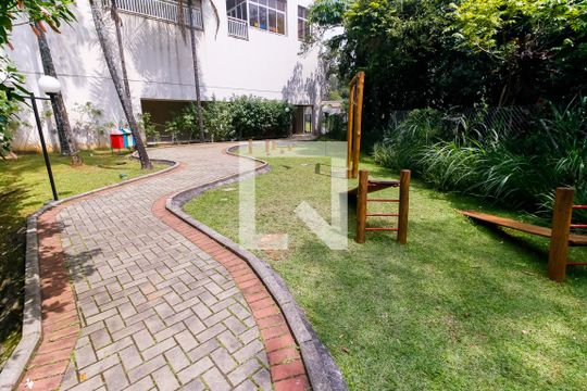 Área comum de apartamento para alugar com 3 quartos, 119m² em Lar São Paulo, São Paulo