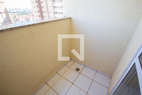 Sacada de apartamento para alugar com 1 quarto, 32m² em Nova Ribeirânia, Ribeirão Preto