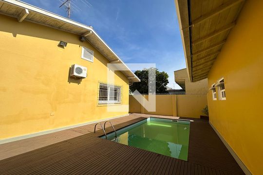 Piscina de casa para alugar com 5 quartos, 275m² em São José, São Leopoldo