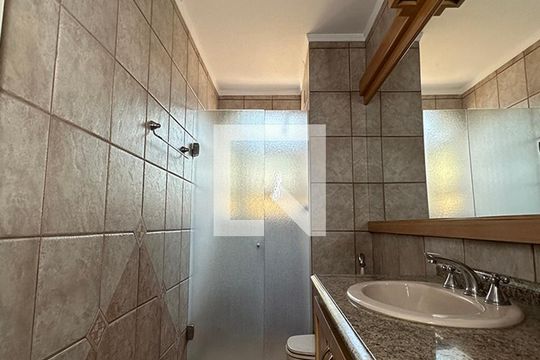 Banheiro Social de casa para alugar com 5 quartos, 275m² em São José, São Leopoldo