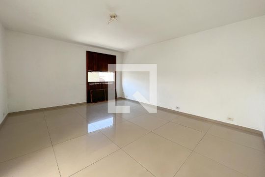 Studio de casa para alugar com 1 quarto, 37m² em Vila Ipojuca, São Paulo