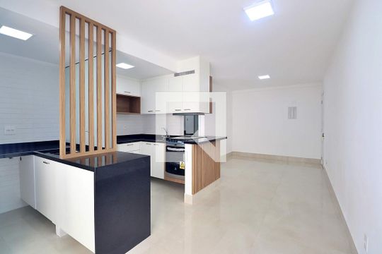 Apartamento para alugar com 2 quartos, 63m² em Jardim, Santo André