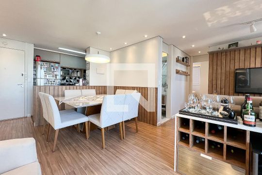 Sala de apartamento para alugar com 2 quartos, 65m² em Bom Retiro, São Paulo