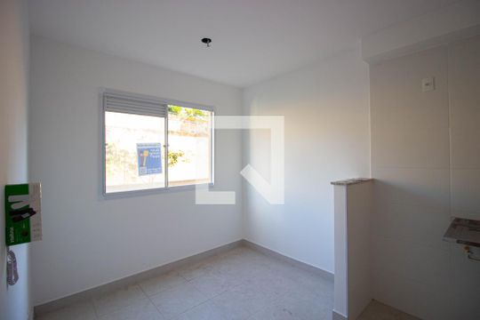 Apartamento para alugar com 2 quartos, 34m² em Vila Nova Curuçá, São Paulo