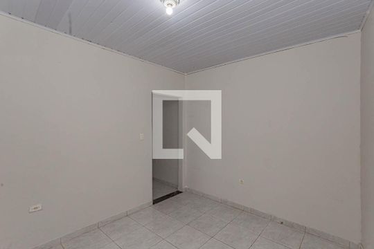 Quarto de casa para alugar com 1 quarto, 40m² em Vila das Merces, São Paulo