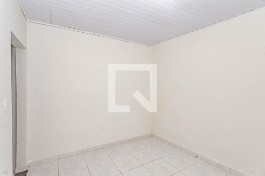 Quarto de casa para alugar com 1 quarto, 40m² em Vila das Merces, São Paulo