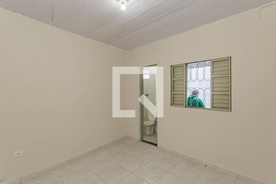 Quarto de casa para alugar com 1 quarto, 40m² em Vila das Merces, São Paulo