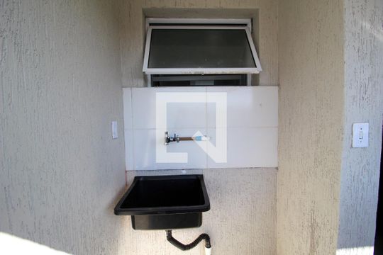 Área de Serviço de apartamento para alugar com 2 quartos, 50m² em Jardim Saira, Sorocaba