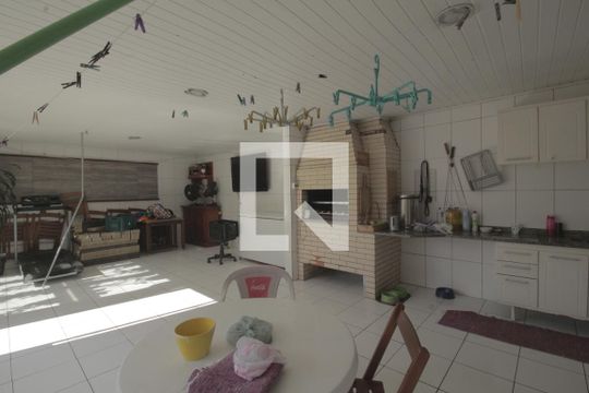 Área comum - Churrasqueira de casa à venda com 3 quartos, 300m² em Passo das Pedras, Porto Alegre