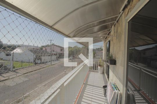 Varanda de casa à venda com 3 quartos, 300m² em Passo das Pedras, Porto Alegre