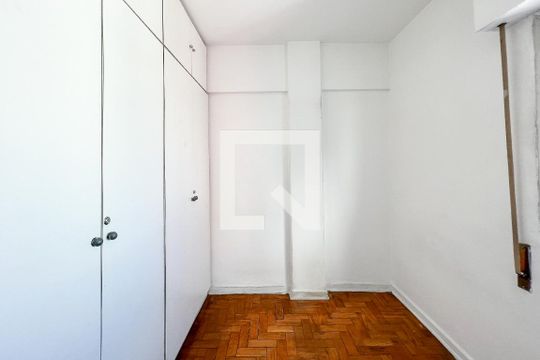 Quarto 1 de apartamento para alugar com 2 quartos, 40m² em Santa Cecília, São Paulo