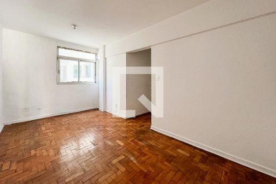 Sala de apartamento para alugar com 2 quartos, 40m² em Santa Cecília, São Paulo