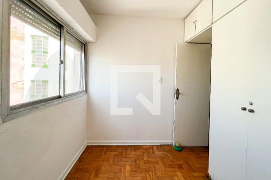 Quarto 1 de apartamento para alugar com 2 quartos, 40m² em Santa Cecília, São Paulo