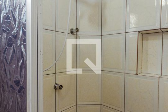 Banheiro de apartamento para alugar com 1 quarto, 33m² em Cidade Nova, Salvador