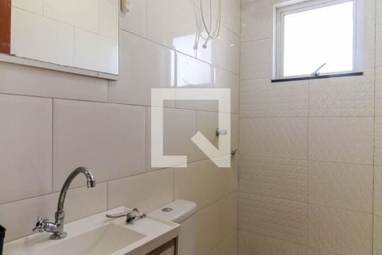 Banheiro de apartamento à venda com 2 quartos, 40m² em Parque Artur Alvim, São Paulo