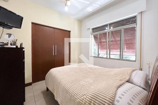 Quarto 1 de apartamento à venda com 2 quartos, 88m² em Perdizes, São Paulo