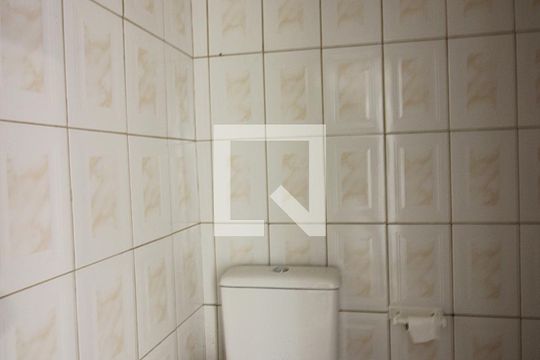 Banheiro Social de casa à venda com 2 quartos, 582m² em Jardim Olavo Bilac, São Bernardo do Campo