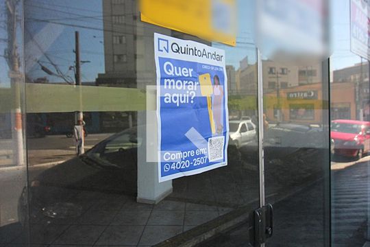 Fachada Plaquinha  de casa à venda com 2 quartos, 582m² em Jardim Olavo Bilac, São Bernardo do Campo
