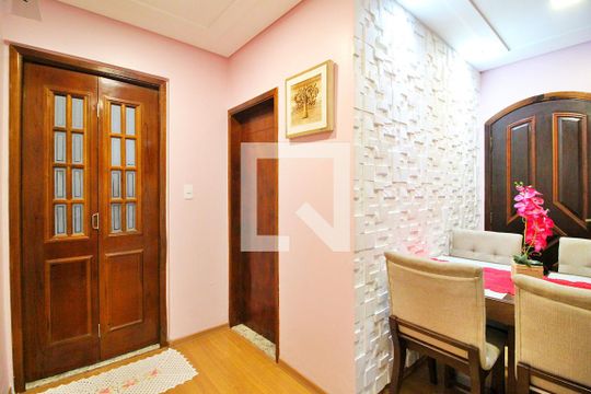 Sala de casa à venda com 2 quartos, 130m² em Parque Novo Oratório, Santo André