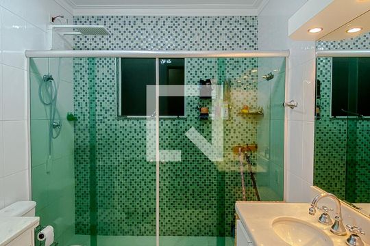 Banheiro da Suíte de casa à venda com 3 quartos, 140m² em Vila Libanesa, São Paulo