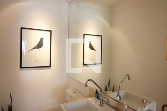 Lavabo de apartamento para alugar com 3 quartos, 128m² em Nova Petrópolis, São Bernardo do Campo